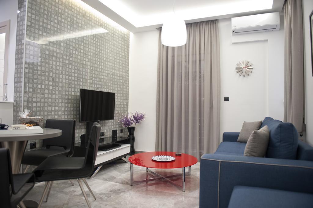 Iris Appartement Thessaloniki Buitenkant foto